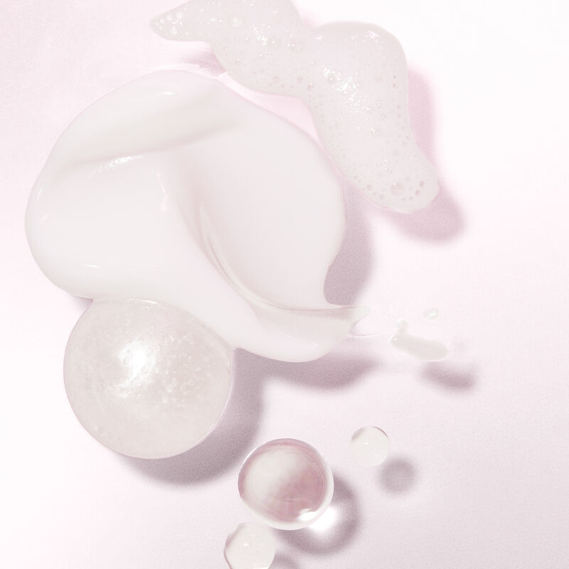 Mary Kay&reg; Hydrating Go Set image number null