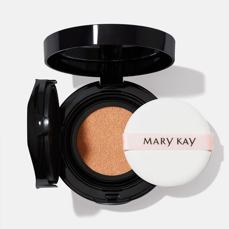 Limited-Edition&dagger; Mary Kay&reg;  Luminous Cushion Foundation  Light Ivory